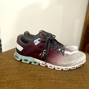 Women’s purple and gray on clouds size 8